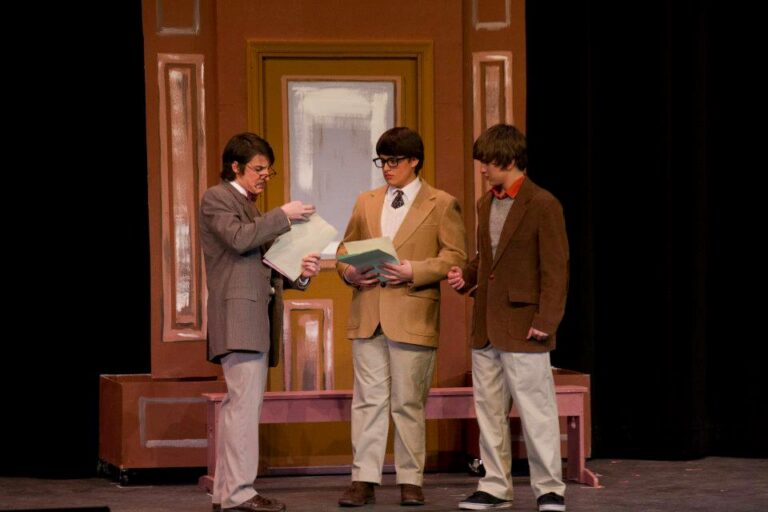 Scene from Legally Blonde (2013) production, photo 6 of 30