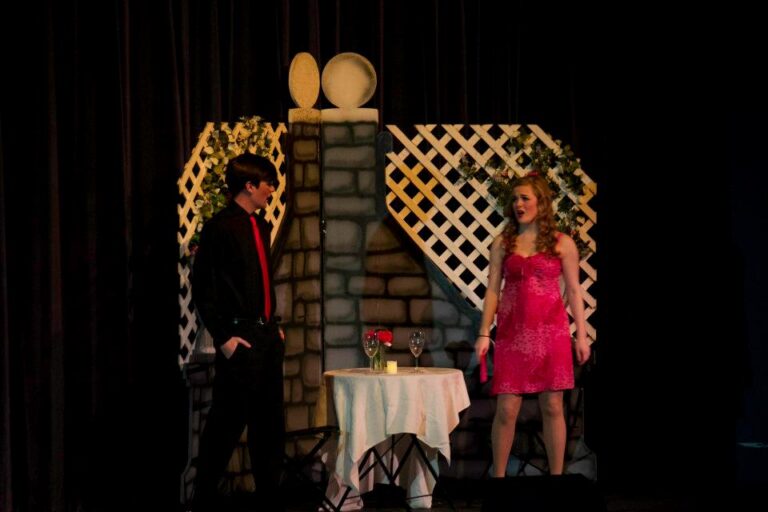 Scene from Legally Blonde (2013) production, photo 29 of 30