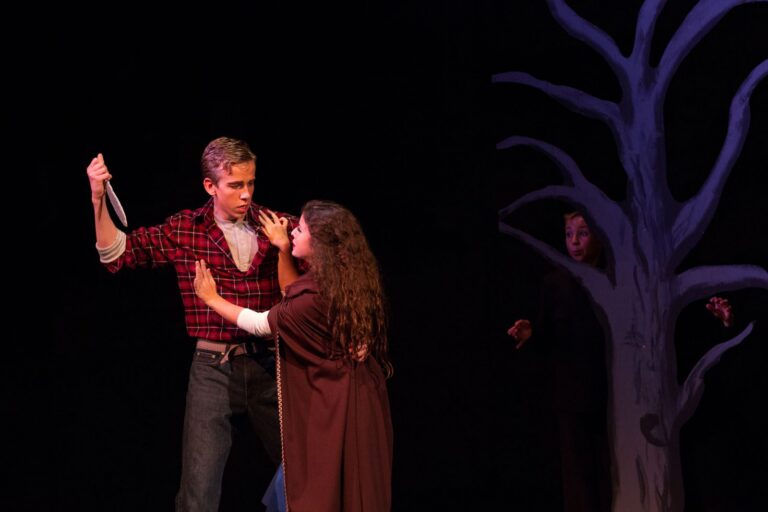 Scene from Snow White (2013) production, photo 1 of 30