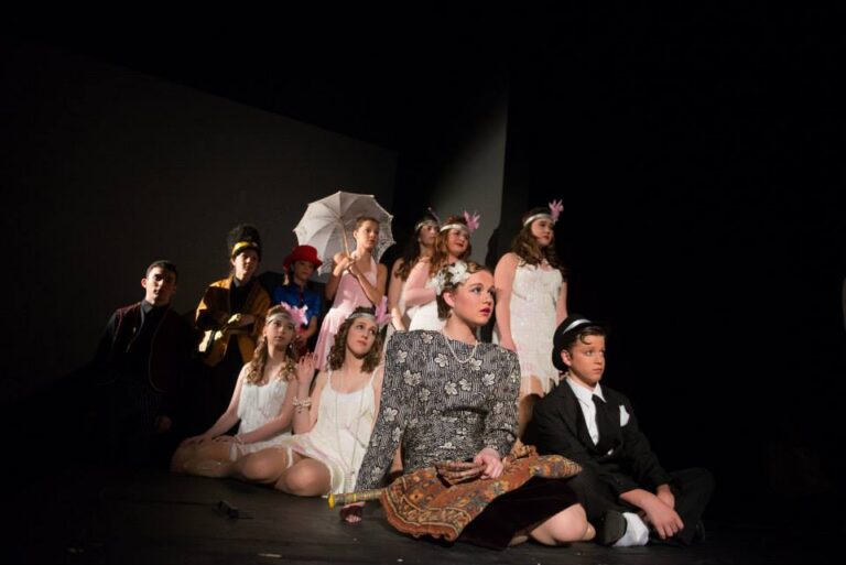 Scene from Bugsy Malone (2015) production, photo 19 of 30