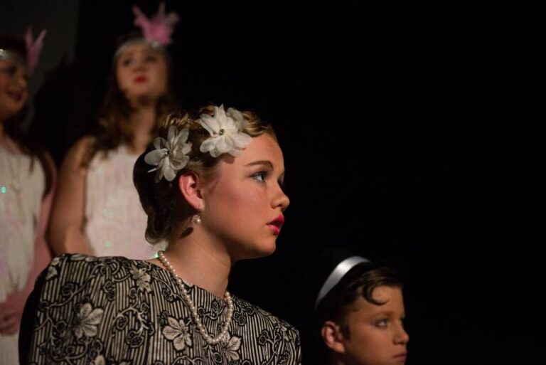 Scene from Bugsy Malone (2015) production, photo 22 of 30