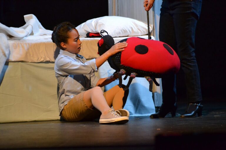 Scene from James and the Giant Peach (2017) production, photo 2 of 30