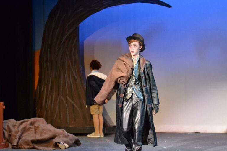 Scene from James and the Giant Peach (2017) production, photo 7 of 30