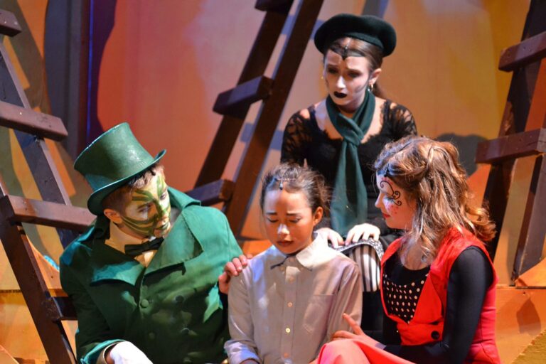 Scene from James and the Giant Peach (2017) production, photo 22 of 30