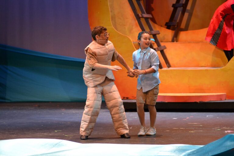 Scene from James and the Giant Peach (2017) production, photo 27 of 30