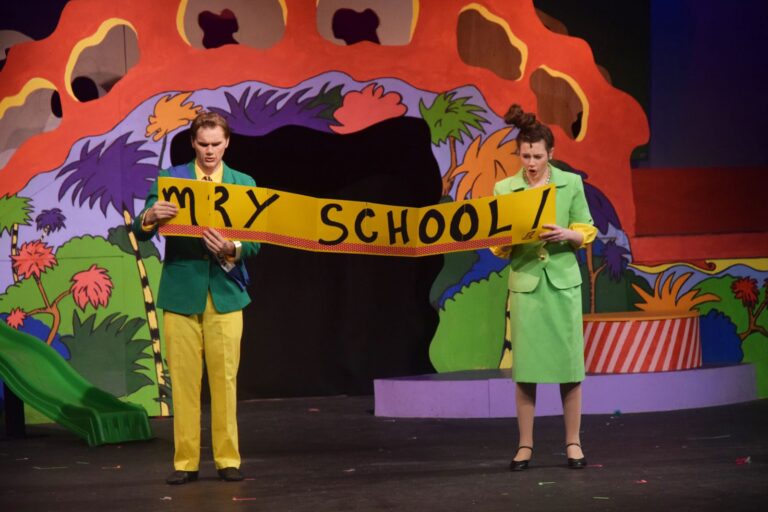 Scene from Seussical (2016) production, photo 21 of 31
