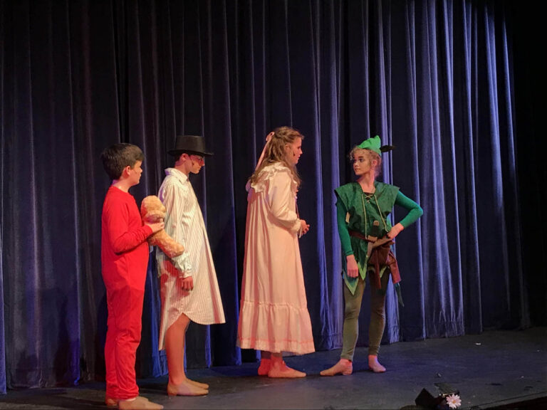 Scene from Peter Pan (2018) production, photo 30 of 30