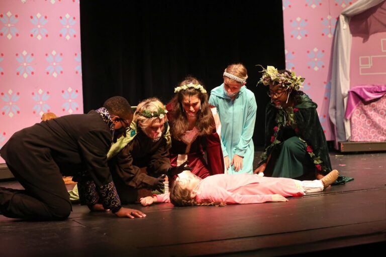 Scene from Disney’s Frozen Jr. (2021) production, photo 3 of 30