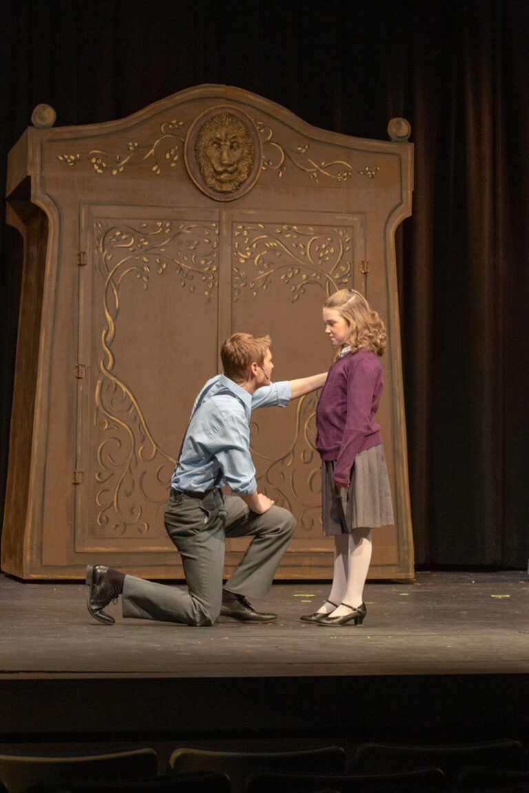 Scene from The Lion, The Witch and The Wardrobe (2019) production, photo 6 of 15